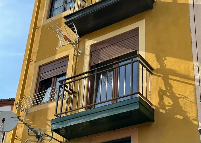 En El Centro De * Santander